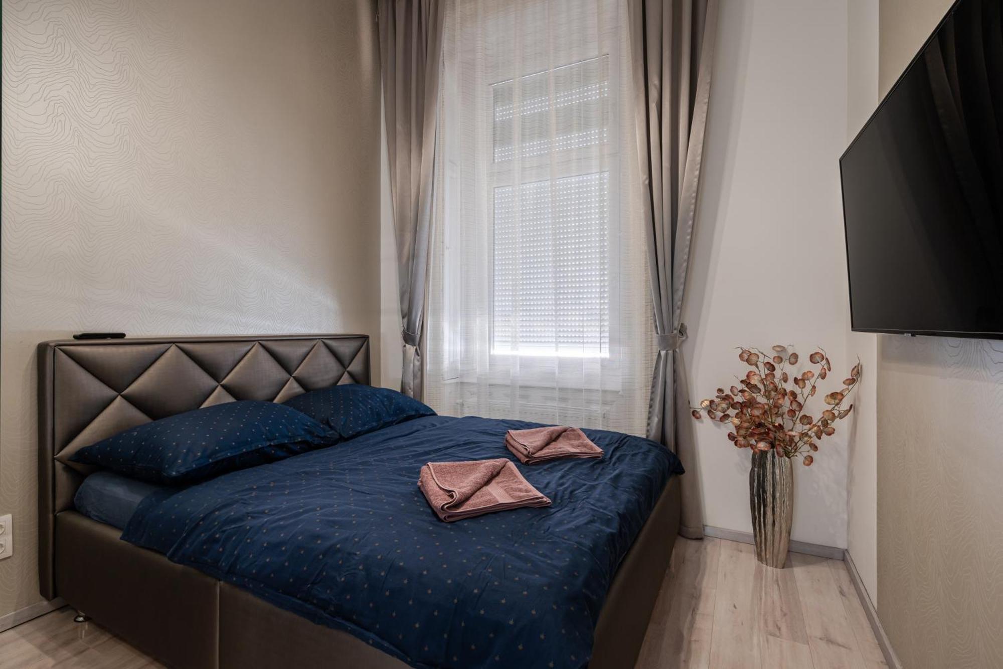 Kiraly 35 Luxury Apartment With Free Parking Budapest Eksteriør bilde