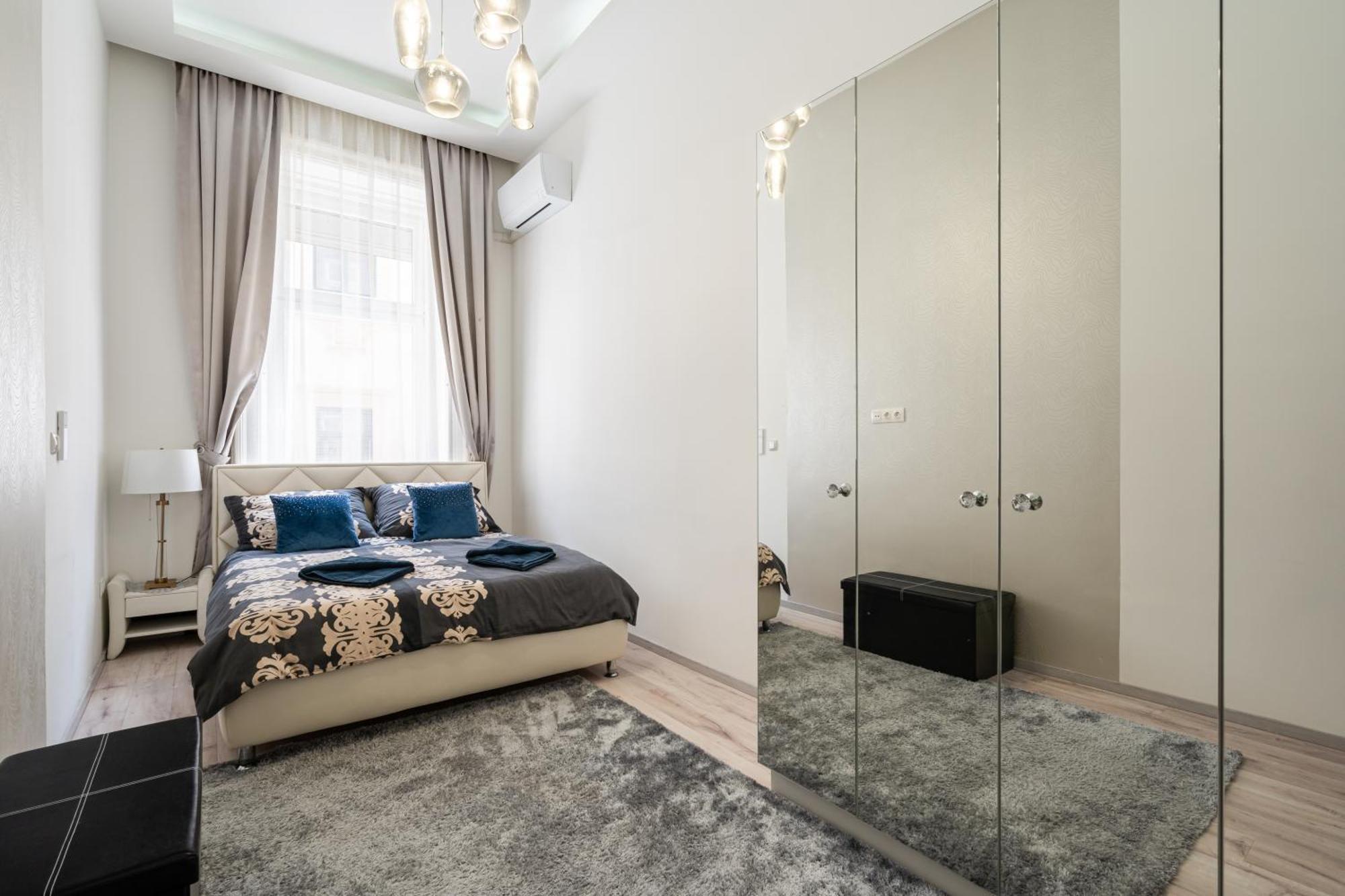 Kiraly 35 Luxury Apartment With Free Parking Budapest Eksteriør bilde