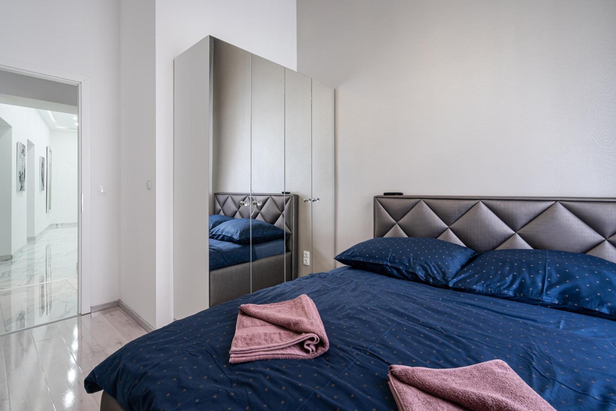 Kiraly 35 Luxury Apartment With Free Parking Budapest Eksteriør bilde